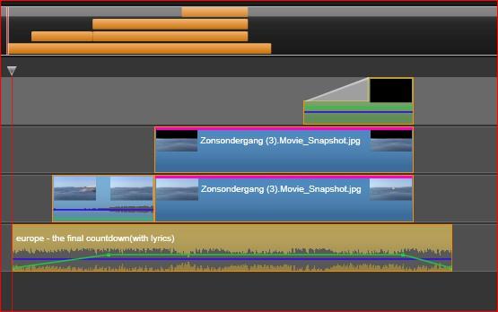 12. Op de Tijdlijn trekken we de titel uit tot het eind van de clip en maken vanaf links een Fade-in over een groot deel van de lengte van de clip. Voeg, indien gewenst, muziek toe.