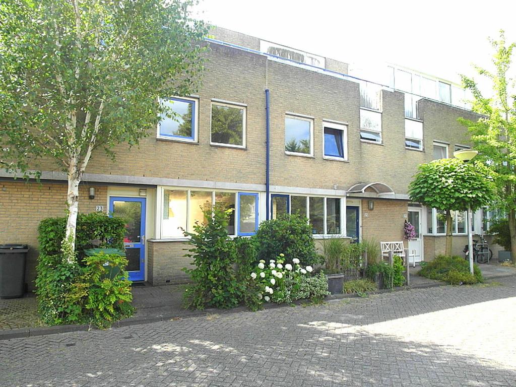 Van Barenstraat 23,