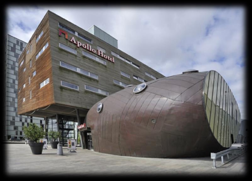 Overnachten Er zijn meerdere mogelijkheden om in Almere te overnachten tijdens de CHALLENGEALMERE- AMSTERDAM. Wij bemiddelen in accommodaties bij o.a.: Apollo Hotel Almere City Center Van der Valk Hotel Almere Camping Waterhout Verblijf bij inwoners van Almere (homestay) Ben je geïnteresseerd in of heb je vragen over de genoemde locaties?