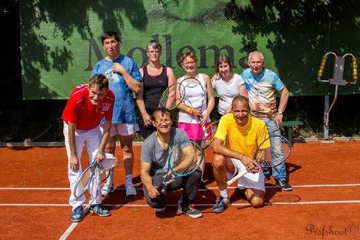 Tennis Inhoud Leek Tennisvereniging Nienoord Contactpersoon: Rudi Uil Telefoonnummer: 06-303 682 19 Website: www.tcnienoord.nl E-mail: g-tennis@tcnienoord.