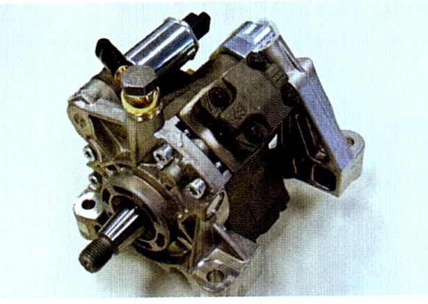 Figuur 6: De DCP2 HD-pomp van Continental Elektrische opvoerpomp met een druk van 1,5 bar; Druk in de retourleiding 0,2 bar, gemeten bij de injectoren 1,5 bar; Raildruk stationair 220 tot 270 bar,