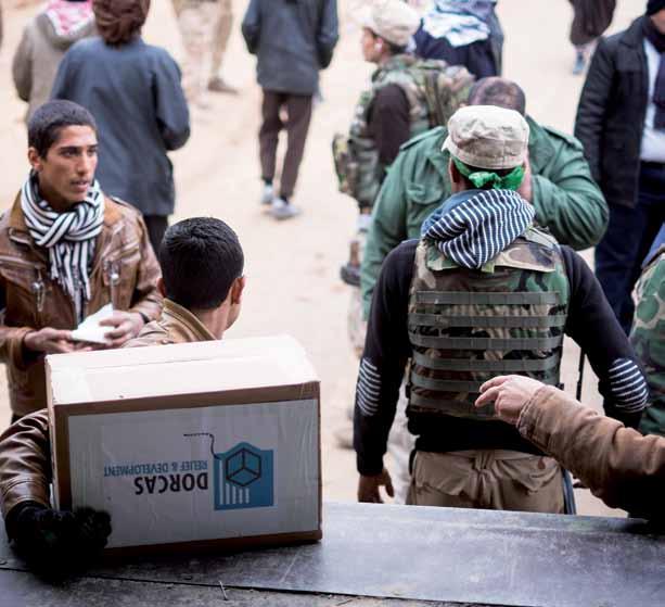 Voedselhulp in Mosul, Irak Syrië: voedselhulp en ondersteuning van klinieken We boden met partnerorganisaties voedselhulp aan ontheemden in de stad Aleppo en omringende dorpen.