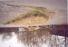 Op een groot aantal plekken is het echter mogelijk om het gras wat minder intensief te maaien en bijvoorbeeld als berm, of bloemenweide te behandelen.