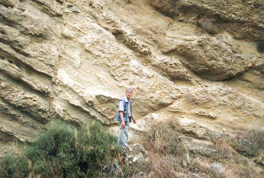 Type 1: Structuren in gesteenten als te zien in een droge rivierbedding, Zuid Spanje.