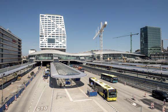 - Onderzoeken mogelijkheden opsplitsen sneltramlijn rich ng Nieuwegein/IJsselstein, met nieuwe route langs