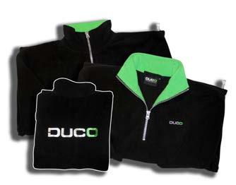 Duco fleece sweater Warme fleece sweater met Duco-borduring en korte ritssluiting. Duco sweater polaire Sweater polaire chaud avec broderie Duco et courte fermeture éclair.