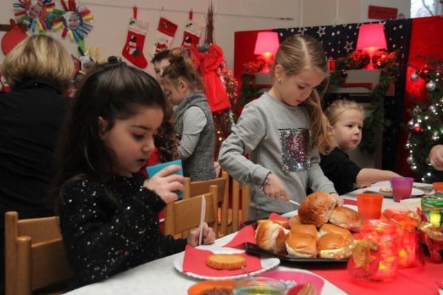 STUDIEDAG 50 11 Thema Peuters en kleuters:kerst Plusactiviteit Introductie periode 2 12