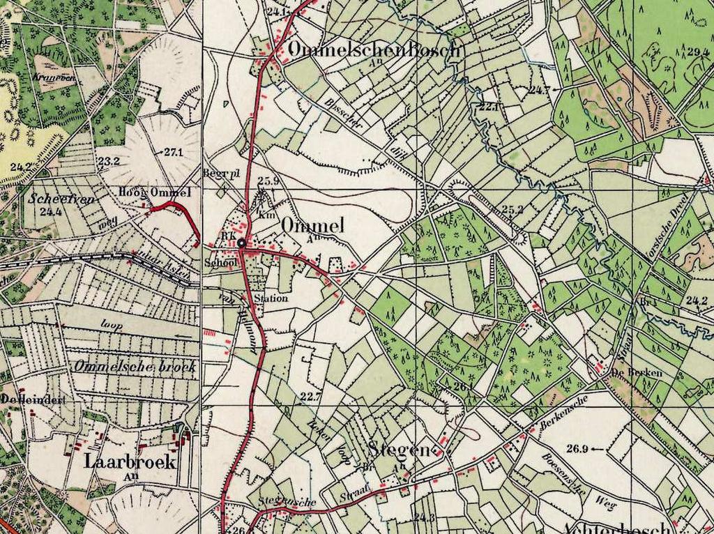 Figuur 4: Historische topografische kaarten omstreeks 19