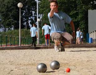 boswachtershuis.be Het Sportacentrum heeft een uitgebreide indoor en outdoor sportinfrastructuur waar je verschillende sporten in familieverband kunt beoefenen.