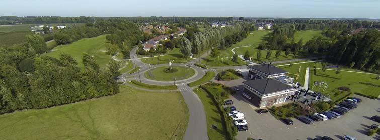 Parkresidentie Golfresidentie Ervaar het gevoel van thuiskomen Entree Grand Café De Vier Seizoenen Omzoomd door weidse akkers en boerderijen vormt Parkresidentie een geborgen wijk met veel groen.