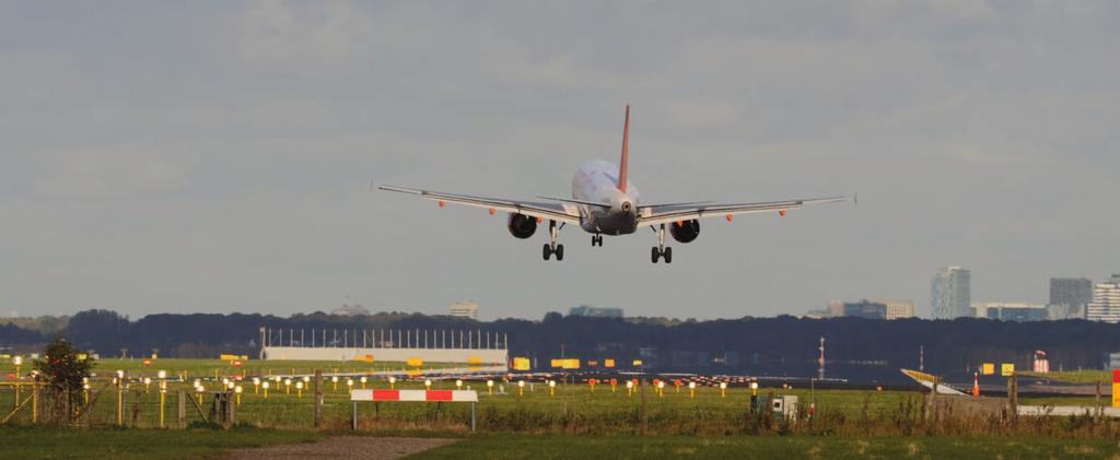 Vluchten met meeste melders Het hoogste aantal melders over één specifieke vlucht werd in het derde kwartaal van het gebruiksjaar 2010 geregistreerd voor de hiervóór genoemde vlucht van Royal Air