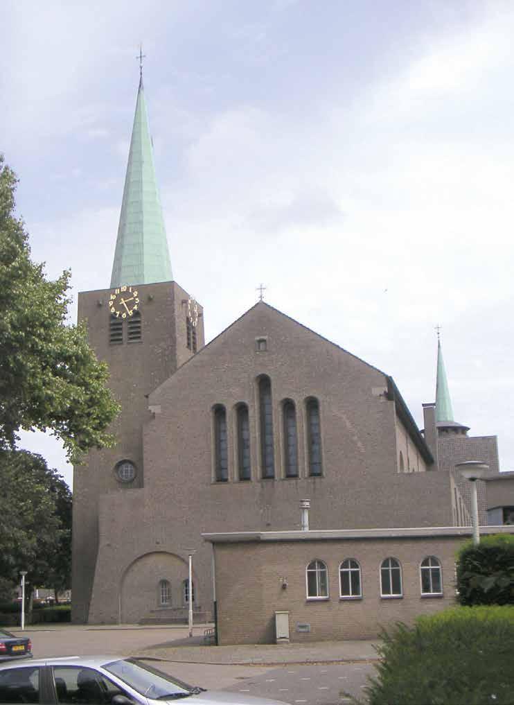 11 St.-Josephkerk St.-Jozefskerkplein 1 6006 ZH Weert Zondag 11.00-17.00 uur De R.K. Sint-Joseph parochiekerk is gebouwd in 1939 naar ontwerp van architect Alphons Boosten in de neoromaanse stijl.