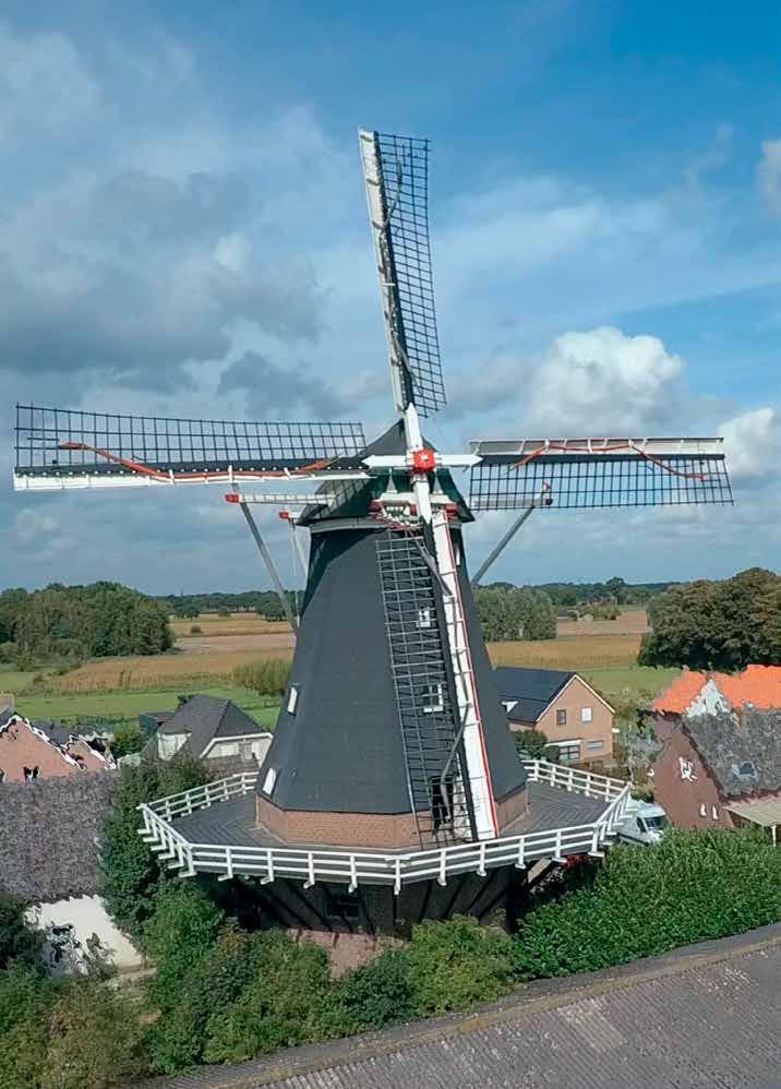 15 Molen De Hoop Coolenstraat 24C 6005 NZ Swartbroek Zondag 10.00-17.00 uur Molen De Hoop is met recht een molen niet alleen voor boeren, maar ook voor burgers en buitenlui!