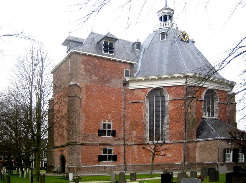 Een jaar later liet de hervormde prins Willem van Oranje van Ruigenhil een vesting maken. En zo ontstond de vesting Willemstad.