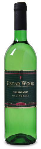 Cedar Wood - Chardonnay Verrassende Chardonnay uit Californië Verrassende en complexe Californische witte wijn. Goudgeel van kleur, aangename geur van toast, honing en iets van vanille.