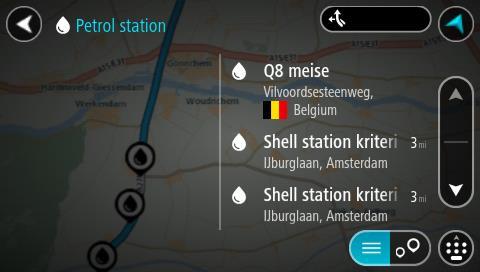 Als er geen route is gepland, worden op de kaart benzinestations getoond in de buurt van je huidige locatie.