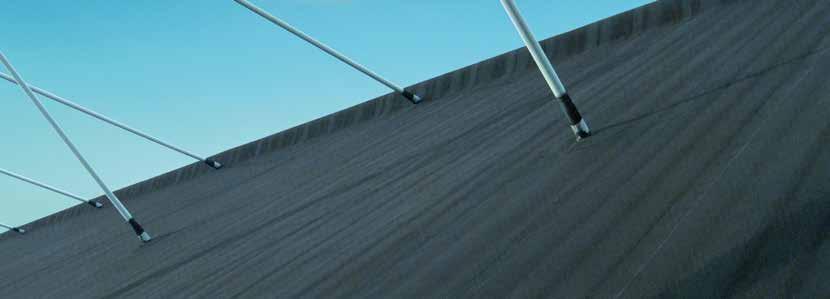 Icopal Universal Snel en veilig aan te brengen Icopal Universal is snel aan te brengen op isolatie, op een dakondergrond van hout, beton of geprofileerd staal en op bestaande bitumineuze daksystemen.