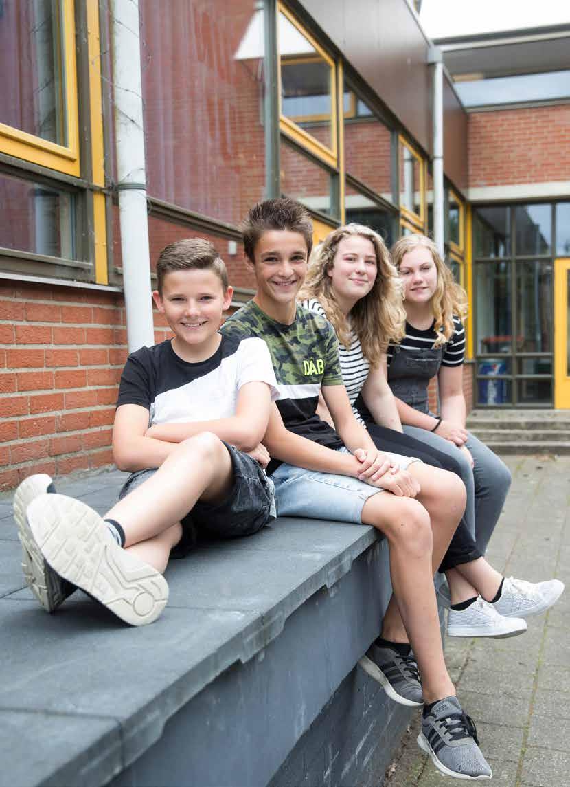 Buitenschoolse activiteiten School is meer dan leren alleen.