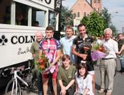 Tentoonstelling - Kerstmarkt - Stratenkoers - Voetbal tussen straten, gehuchten Ontspanningsruimte - Dorpshuis - Dorpsplein - Speelplein,