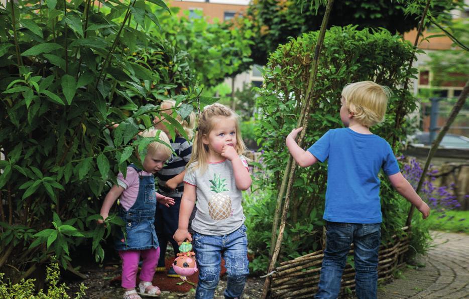 Altijd in de buurt SKO is al meer dan 25 jaar dé kinderopvang in Oegstgeest. Met 9 kindercentra verspreid over Oegstgeest zitten wij altijd bij jou in de buurt!