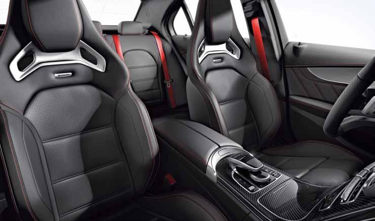 Highlights interieur Sportstoelen met AMG-dessin in lederlook ARTICO/microvezel DINAMICA met contrastsiernaden in rood AMG Performance-stoelen voor de bestuurder en voorpassagier met