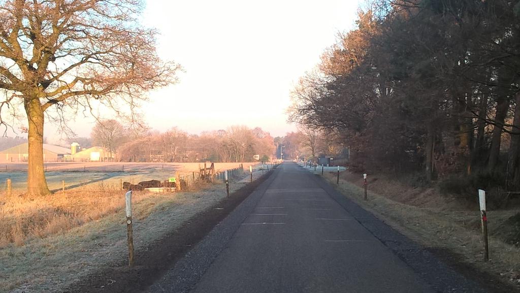 P A G 15 Succesvol uitgevoerd burgerinitiatief Kiekweg In de winter van 2015 is er, samen met het Wijkplatform Veltum, een werkgroep Kiekweg opgericht om de verkeerssituatie op de Kiekweg te