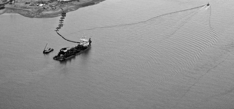 Marine Engineering & Infrastructure De winstbijdrage van DEME daalt in 2012 ondanks een stijgende omzet en een heel sterk orderboek.