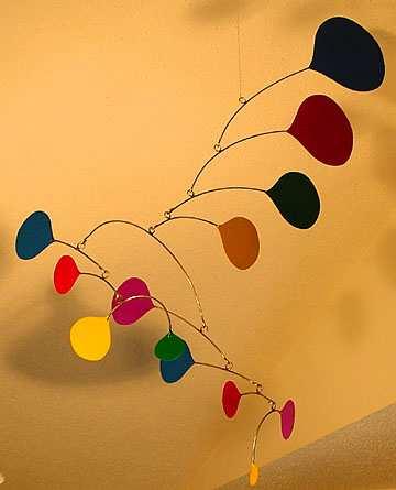 Alexander Calder : Calder Unions (Rainbow), Kenitic Mobile, 2001) workshop