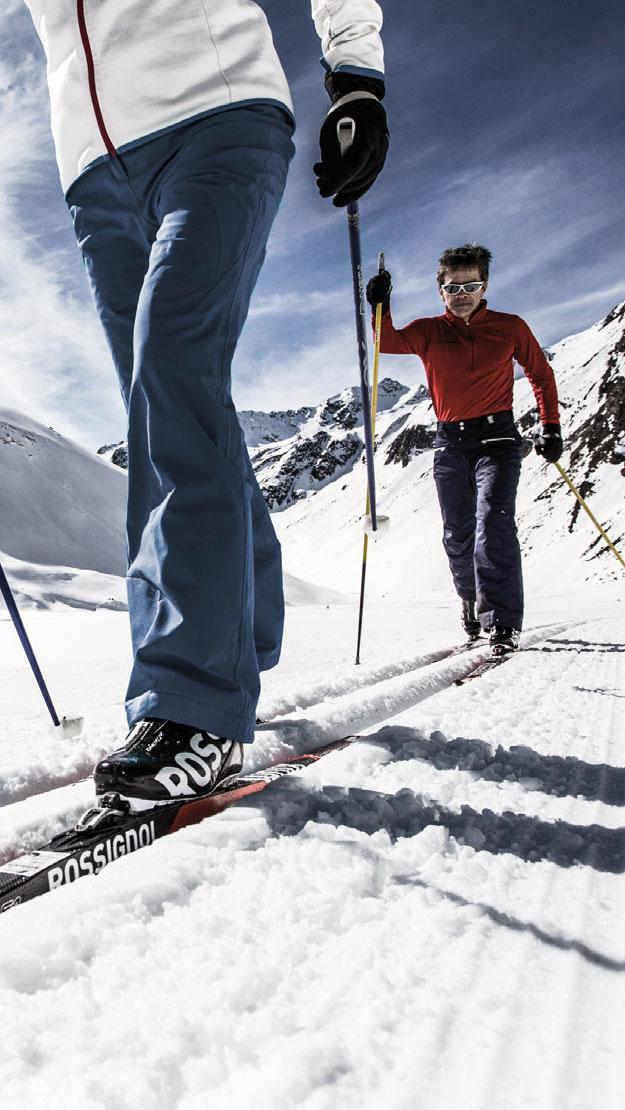 BELEVENIS LANGLAUFEN BELEVENIS LANGLAUFLOIPES VOLG JE WEG. Meer informatie over routes en hoogteprofielen vindt u in de speciale folder voor langlaufen, winterwandelingen en rodelen.