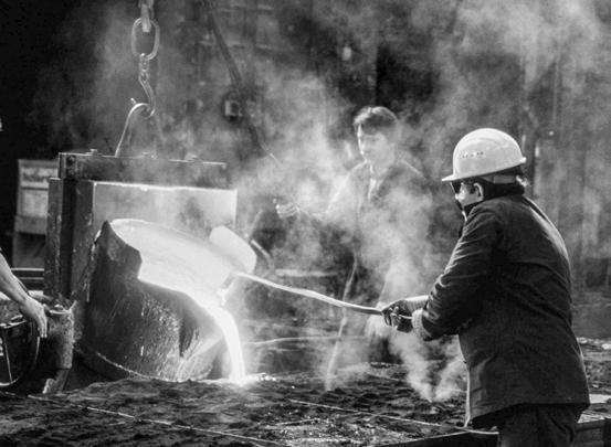 Kerncijfers Asbestose BEMIDDELINGEN Bemiddelingen Voor de groep werknemers bemiddelt het IAS met de (ex-) werkgevers over het betalen van een schadevergoeding van respectievelijk 22.769,-, 41.