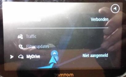 2)Activeer My Drive in TomTom services op uw TomTom, anders kunt u geen routes