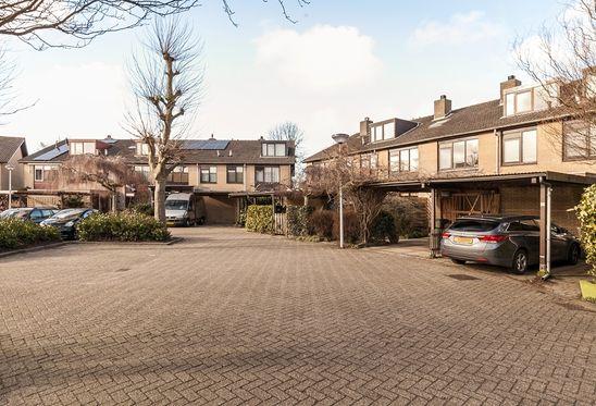 Unieke woning in de rustige woonomgeving van de Merenwijk!