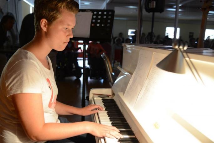 Dijkstra Op woensdag 28 juni waren er na de kleine pauze muziekoptredens van de meeste leerlingen uit het