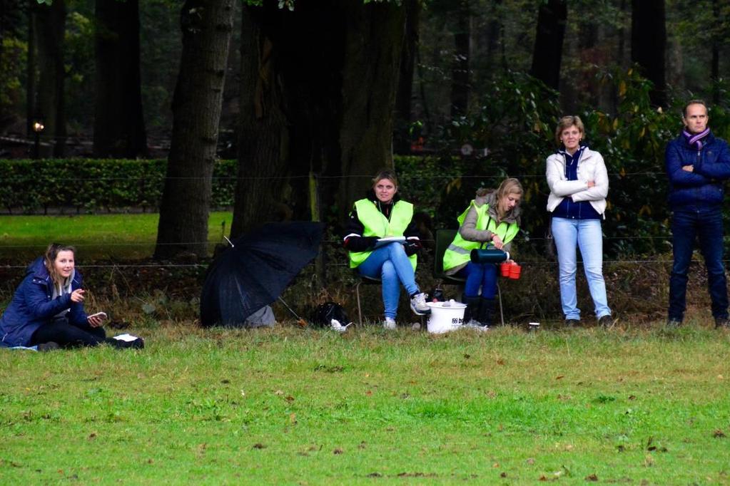 NOMINATIES SPORTVERKIEZING 2016 Sportkoepel Hattem is een vereniging die de belangen dient van alle sportverenigingen in Hattem.