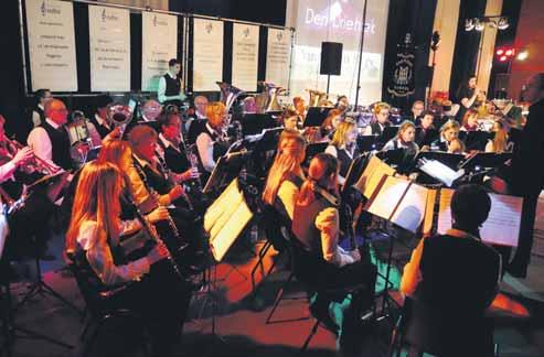 Het orkest werkt samen met Danscentrum Rosmalen aan een programma waarbij muziek en dans een sprankelende uitvoering opleveren.