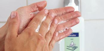 Overzicht beschermende, verzorgende en reinigende producten Doelgerichte reiniging van de handen Minder is meer In veel omgevingen waar