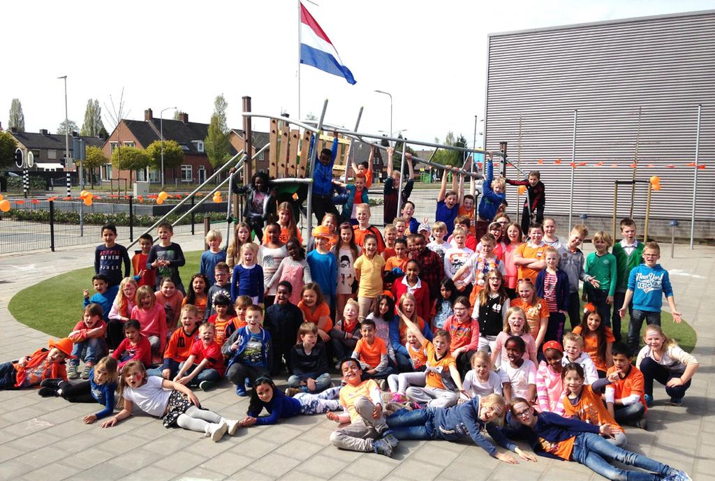 Entree groep 7 Schoolfotograaf Theatervoorstelling Dit is geen droom