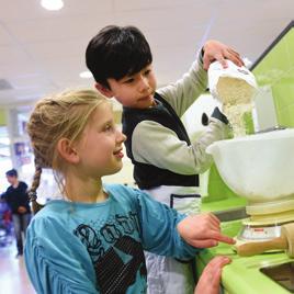 educatieve partners Kinderen Opleidingsinstituten en universiteiten Ouders Specialisten en ondernemers