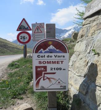 De route van vandaag is een heen en weertje naar Guillestre, daar tussen in ligt echter wel de Col de Vars.