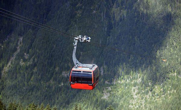 Dag 13 Whistler Vandaag hebben we een complete dag in Whistler, naast dat we wel dingen kunnen doen is het misschien ook even fijn om er een wat rustiger dagje van te maken zonder veel activiteiten.