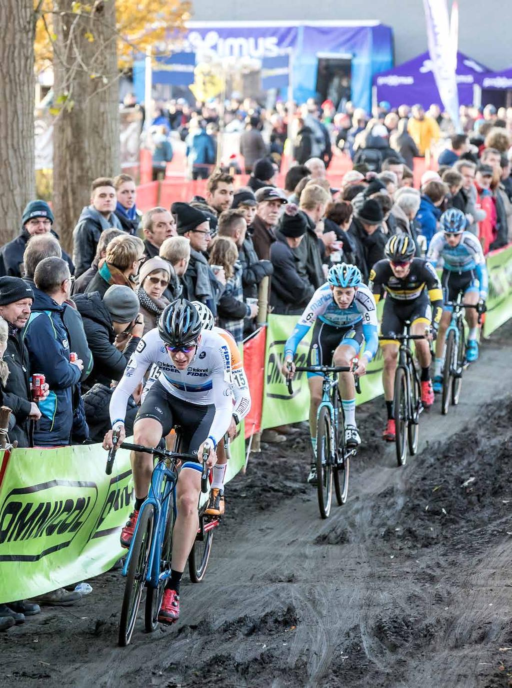 KALENDER 2017-2018 INTERESSE IN MEER CYCLOCROSS? BEKIJK ONZE VOLLEDIGE KALENDER EN VRAAG GERUST MEER INFO.