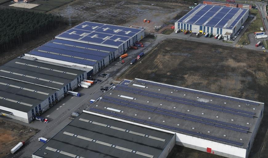 Verwerving logistieke site in Limburg Transactie 22 december 2014 Verwerving via partiële splitsing van Machiels Real Estate nv met overname van schulden Kapitaalverhoging voor