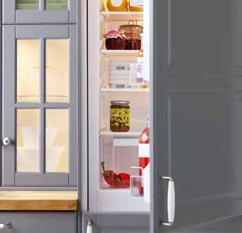 73 KOELKASTEN EN VRIEZERS IKEA koelkasten en vriezers zitten vol met slimme functies en accessoires om je eten langer vers te houden.