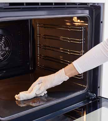 Ovens met BOVEN- EN ONDERWARMTE zijn eenvoudig en makkelijk in gebruik, met al de basisfuncties die je nodig hebt om te koken en bakken.