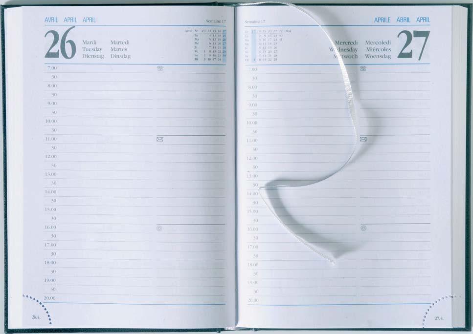 Deze zestalige bureau-agenda is voorzien van een leeslint en bestaat uit 1 dag per pagina op wit papier. Op de omslag is het jaartal in het blind gedrukt. In diverse omslagen en kleuren verkrijgbaar.