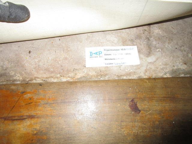 asbesttoepassing is afgedekt door een asbestvrij vinylzeil.