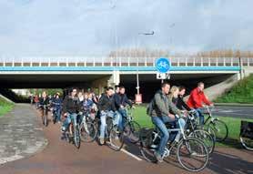 gangen. Deze toegangspoort wordt zodoende ruim en overzichtelijk.