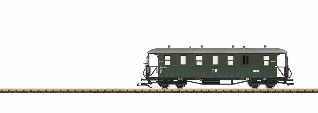 3456G 31352 Set DR-reizigersrijtuigen Deze set reizigersrijtuigen van de Deutsche Reichsbahn met zijwanden met houtimitatie en groene basiskleurstelling past bij de vele actuele modellen, met name