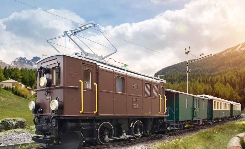 Rhätische Bahn (RhB) Op 9 oktober 1899 werd het eerste deeltraject van de smalspoorbaan Landquart-Davos van Landquart naar Klosters in bedrijf genomen.