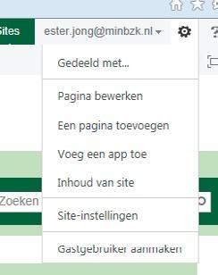 Ga terug naar de teamsite waarvoor je de gast wil uitnodigen. Ga in het linker menu van de teamsite naar Leden.